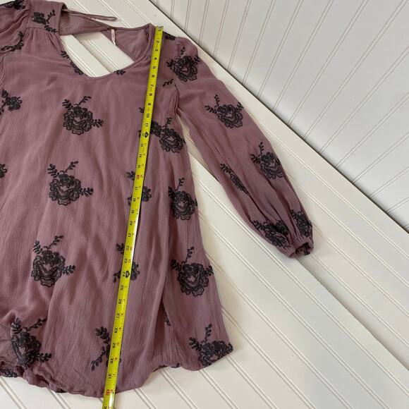 Free People Embroidered Austin Mini Dress Long Sleeve Floral Boho Lavender XS - Picture 8 of 8
